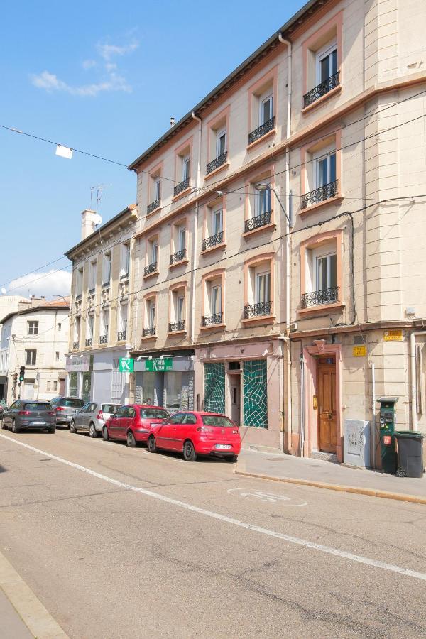 Les Champs, T2 Hypercentre Chic Et Cosy Wifi Par Sovalfi Lejlighed Saint-Etienne  Eksteriør billede