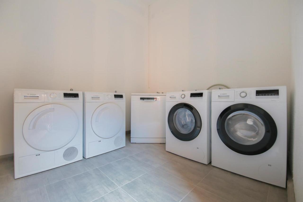 Les Champs, T2 Hypercentre Chic Et Cosy Wifi Par Sovalfi Lejlighed Saint-Etienne  Eksteriør billede
